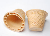 Les cônes faits maison de gaufrette pour le cône de crème glacée/gaufre roule avec le logo fait sur commande