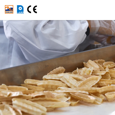 Ligne de production automatique de biscuits à plaquettes Monaka contrôlée par PLC pour tension 380V/220V