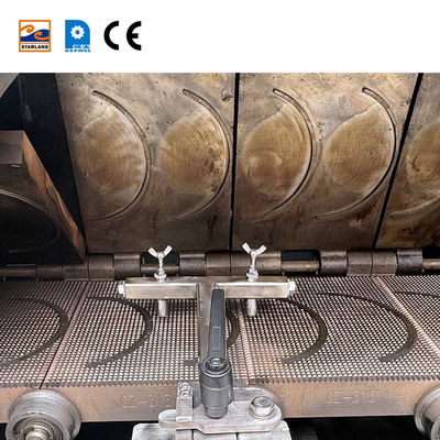 Ligne de production de rouleaux d'œufs contrôlés par PLC 1.5KW Rouleau automatique de gaufre pour machine à cuire